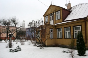 A. Kučingį (Aušros g. 13). V. Tamoliūnas