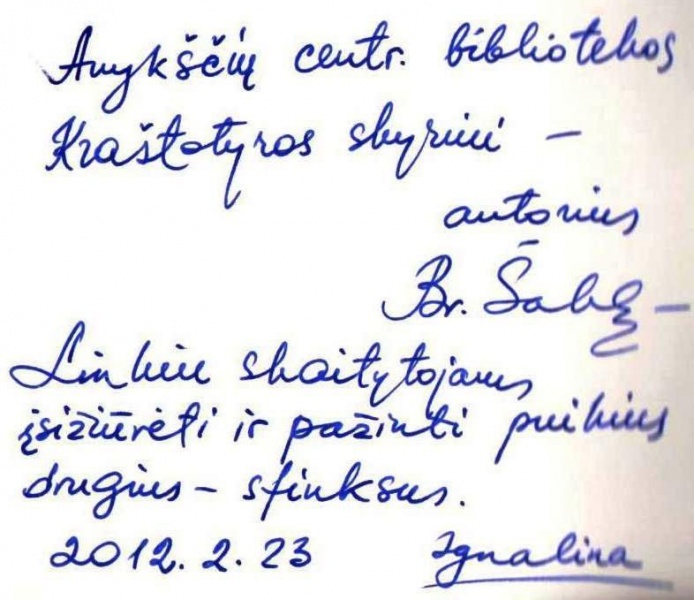 Vaizdas:Autografas knygoje 780.jpg