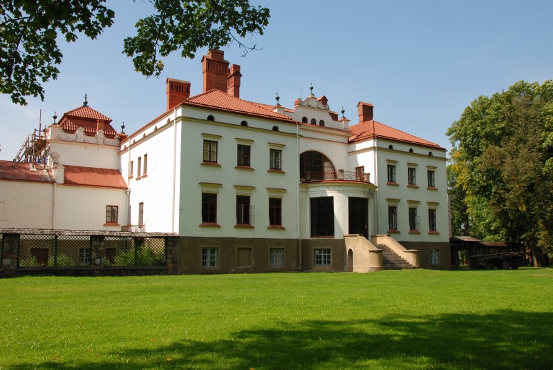 Vaizdas:Rokiškio dvaro galinis fasadas. Rokiškis 645.jpg