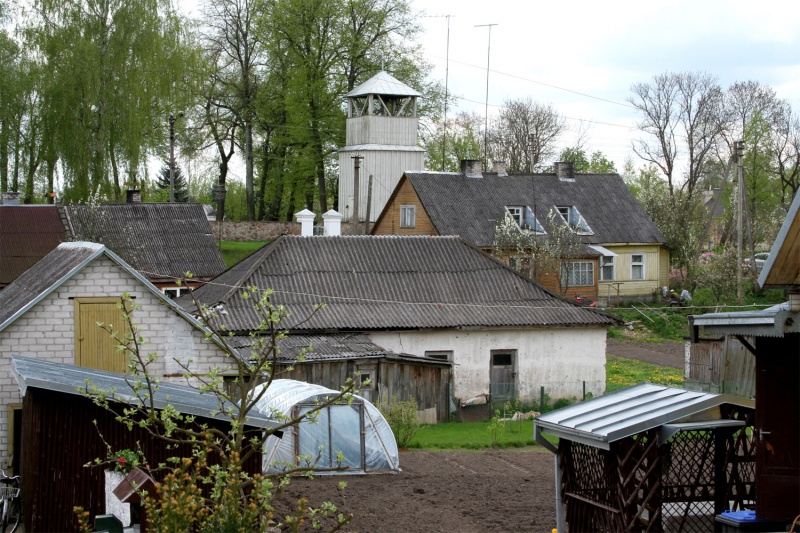 Vaizdas:Veisiejai iš Kreivosios gatvės 9.jpg