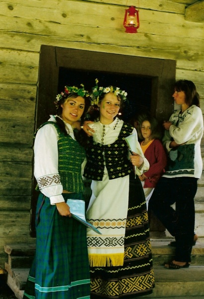 Vaizdas:Aukštaitijos lietuvaitės 434.jpg