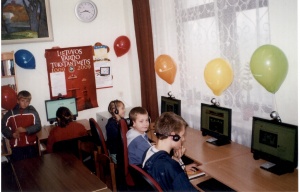 Į biblioteką atkeliavo nauji kompiuteriai