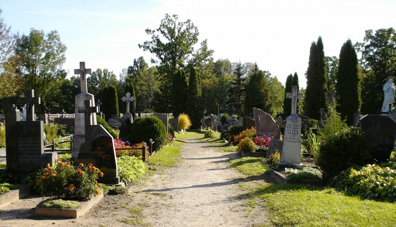 Vaizdas:Eržvilko kapinės 267.jpg