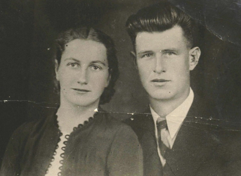 Vaizdas:Magdutėir Alfonsas Strungiai. Apie 1940 m. 724.png