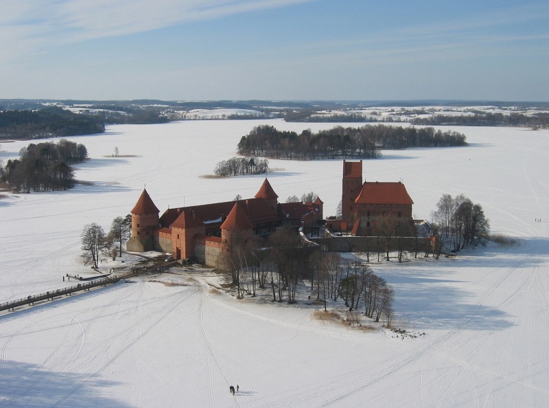 Vaizdas:Trakai is skrydzio 672.jpg