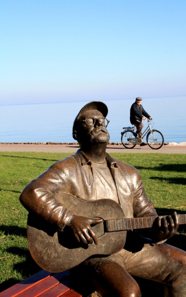Vaizdas:Monumentas Vytautui Kernagiui 547.jpg