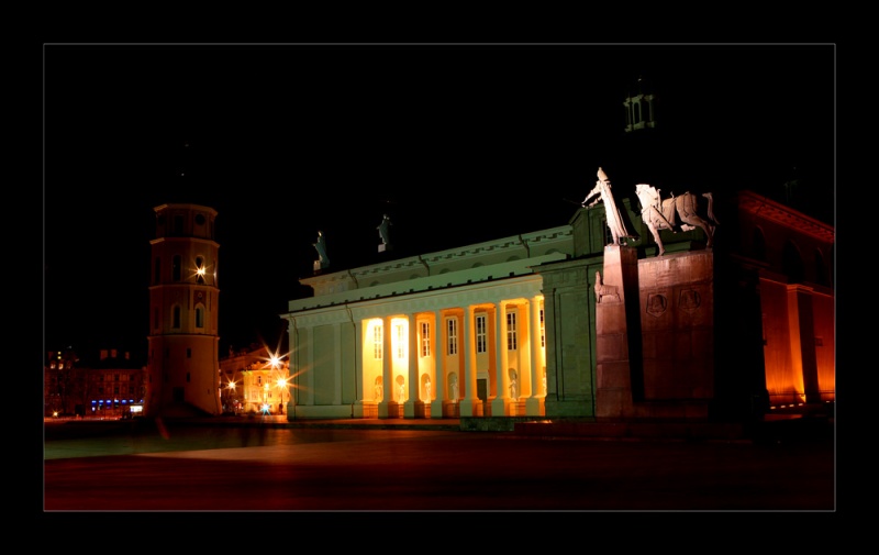 Vaizdas:Vilnius naktyje 285.jpg