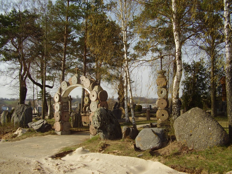 Vaizdas:Krekenavos kapinės 799.jpg