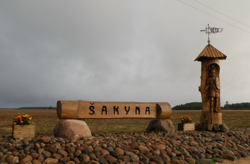 Vaizdas:Įvažiuojant į Šakynos miestelį (Šiaulių r.) 182.jpg