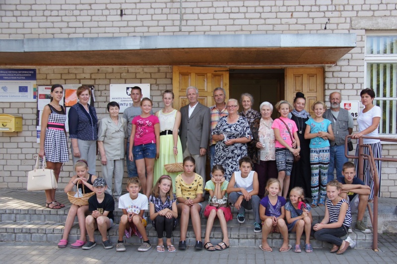 Vaizdas:Renginio organizatoriai ir dalyviai, 2015 389.jpg