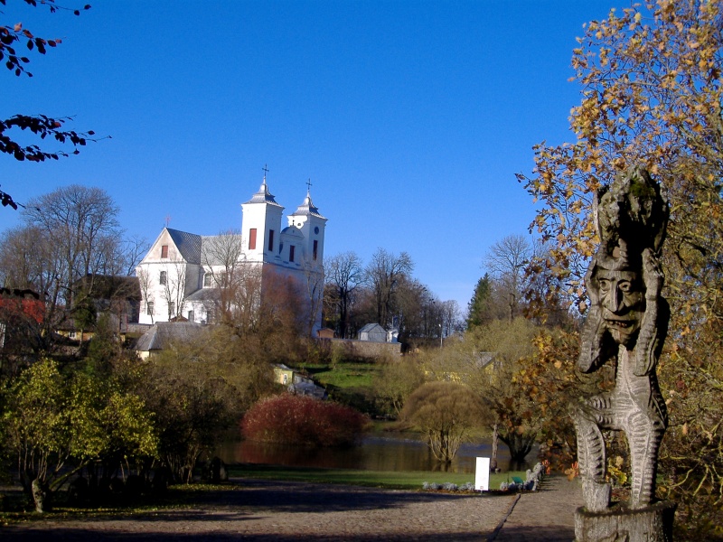 Vaizdas:Mosėdis rudenį (Skuodo raj.) 128.jpg