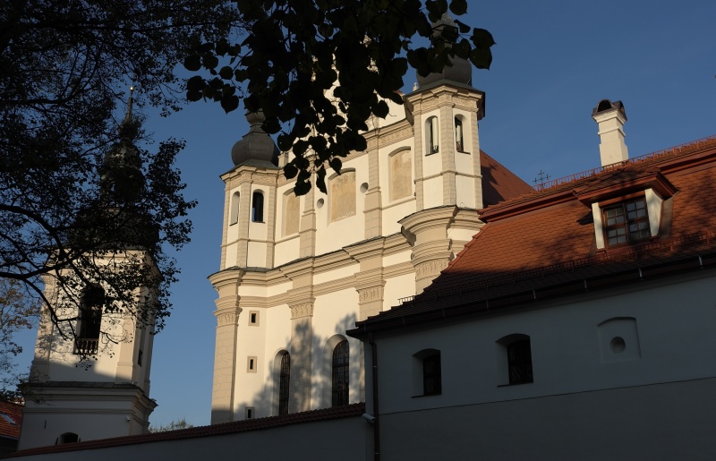Vaizdas:Šv.Mykolo bažnyčios fragmentas. Vilnius. 937.jpg