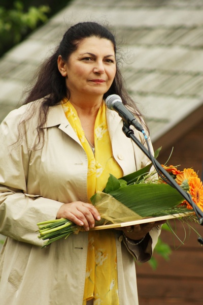 Vaizdas:Poetė 351.jpg