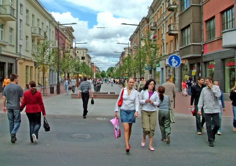 Vaizdas:Šiauliai. Centrinė sankryža 644.jpg