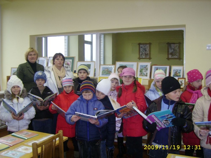 Vaizdas:Skaitytojai 756.jpg