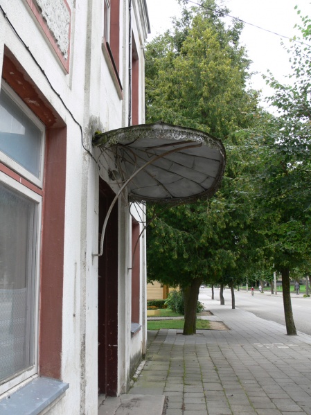 Vaizdas:Įdomus stogelis 293.jpg