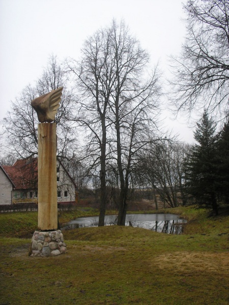 Vaizdas:Kun. Petruliui.JPG