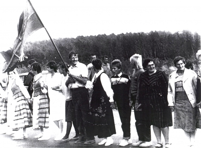 Vaizdas:Skianuotas2.jpg