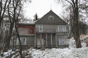 J. Gruodį (Salako g. 18). V. Tamoliūnas