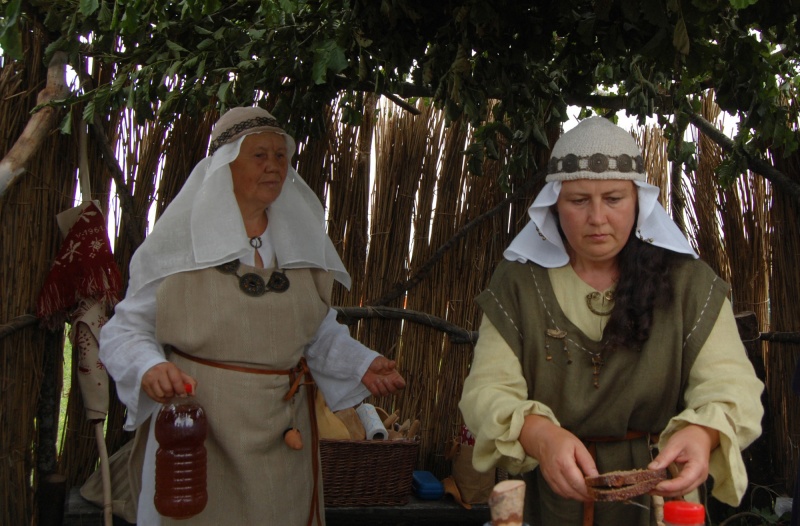 Vaizdas:Kirvakalnio festivalio '10 dalyvės 312.jpg