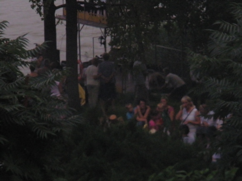 Vaizdas:Prisišvartavo plaustas 2010-08-07 184.jpg