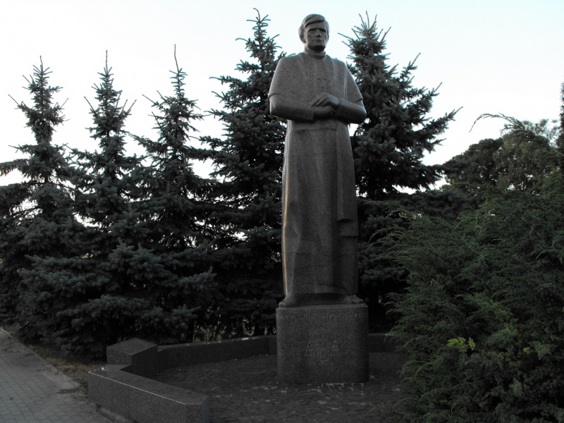 Vaizdas:Paminklas Baranauskui 793.jpg