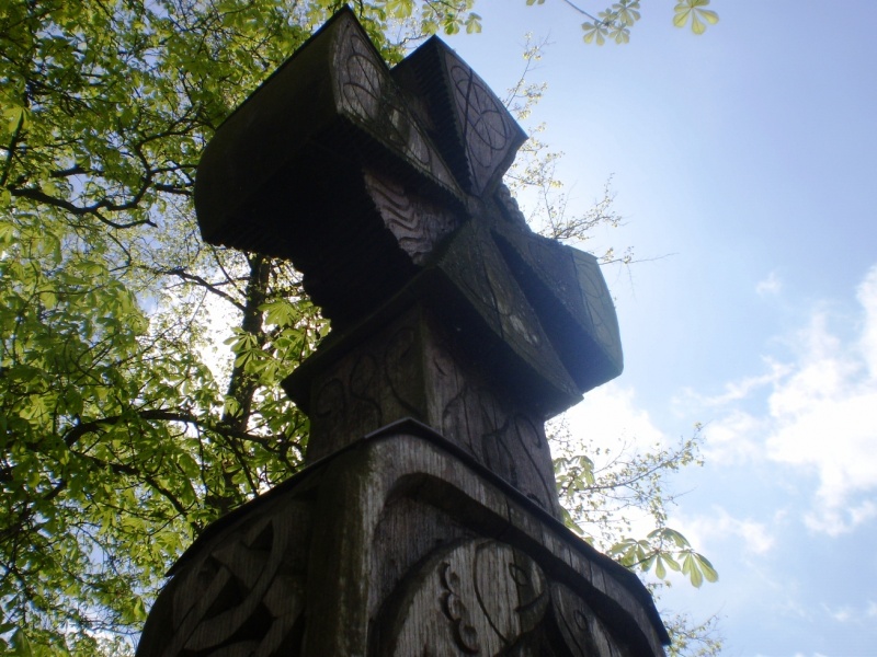 Vaizdas:Keltų kryžius2 386.jpg