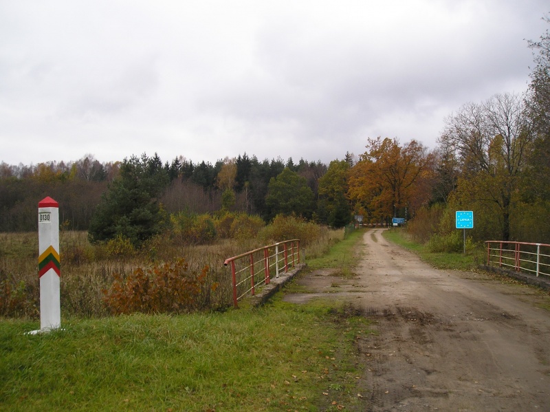 Vaizdas:Kaimynai 180.jpg