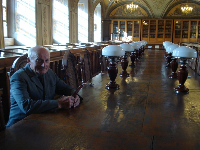 Vaizdas:Algimantas VU bibliotekoje 132.jpg