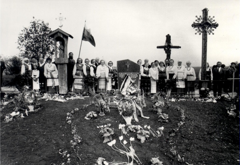 Vaizdas:Koplyčios šventinimas.JPG
