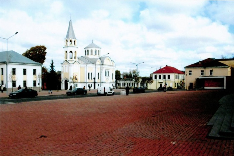 Vaizdas:Ukmergė. Kęstučio aikštėje. 905.jpg
