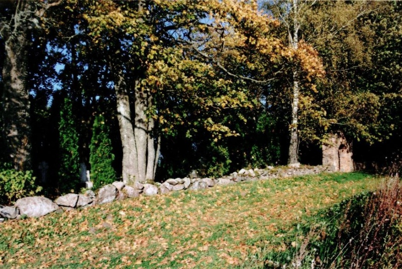 Vaizdas:Varžų kaimo kapinės. 743.jpg