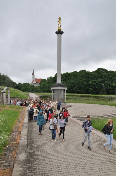 Vaizdas:Šiaulių auksinis berniukas 48.jpg