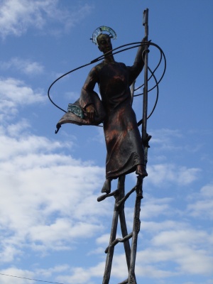 Besileidžiantis angelas. 2001 m.
