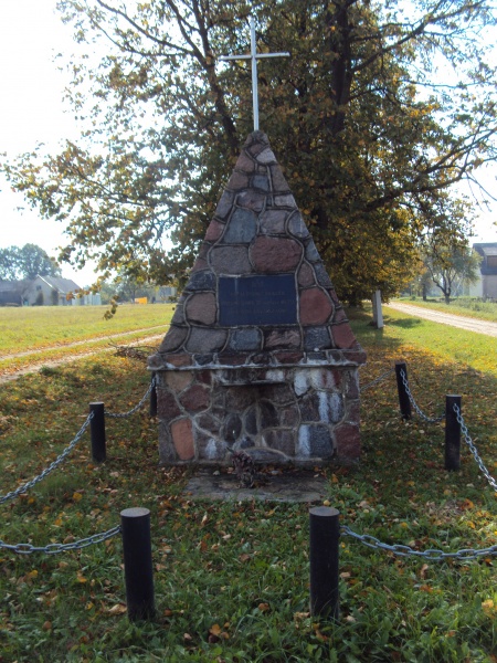 Vaizdas:Paminklas knygnešiams 674.jpg