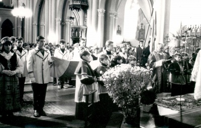 Vaizdas:Trispalves sventinimas.jpg