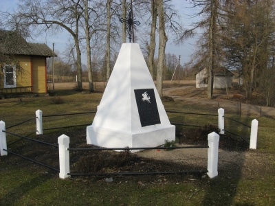 Vaizdas:Paminklas.JPG